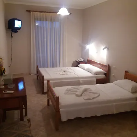 Hotel apartamentowy Santas Asprogerakata